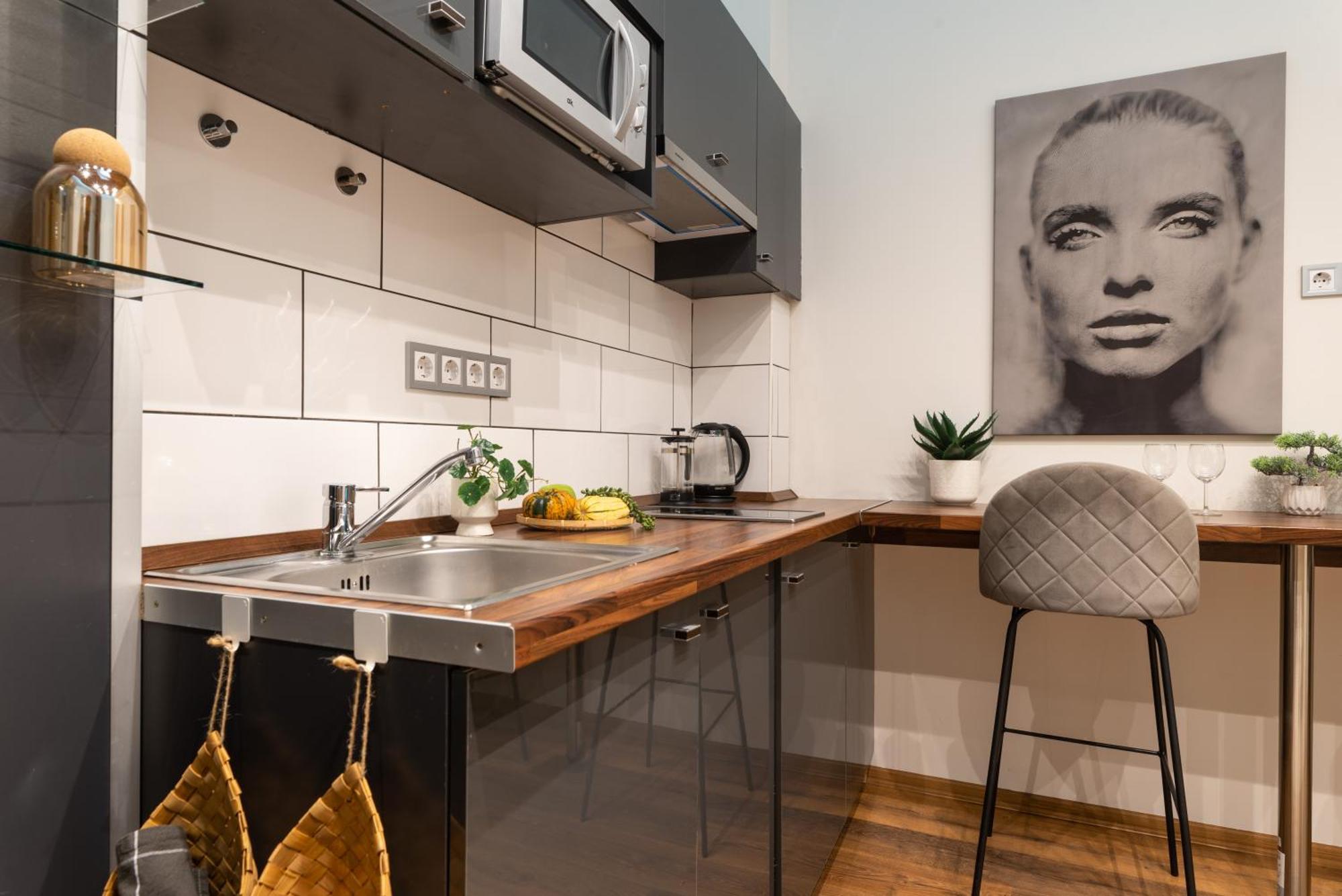 Chic Central 1Br Retreat Near New York Cafe With View Budapešť Exteriér fotografie